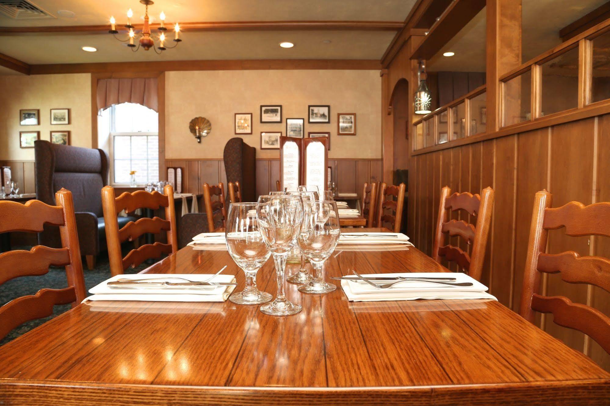 Inn At Middletown Extérieur photo