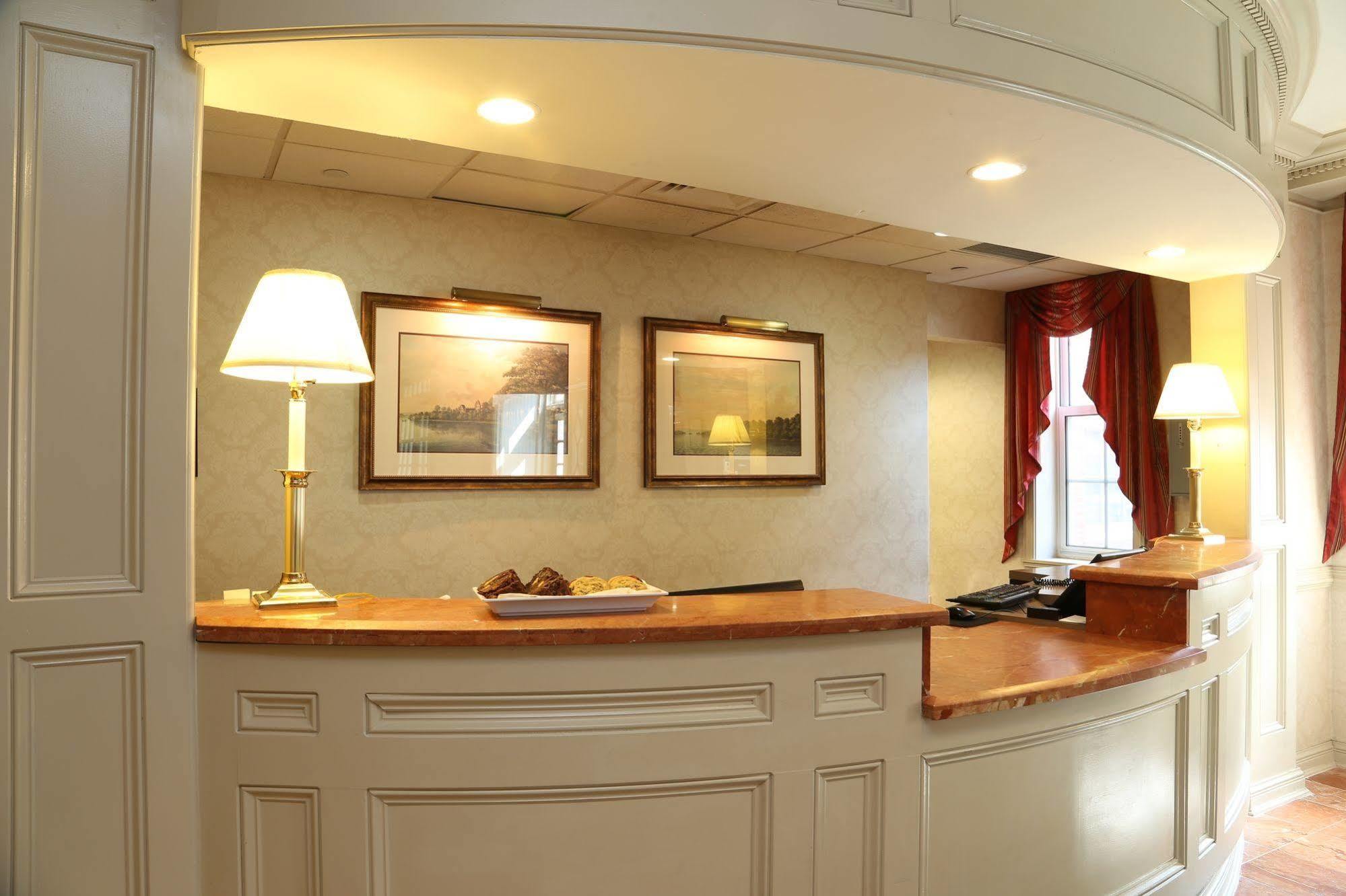 Inn At Middletown Extérieur photo